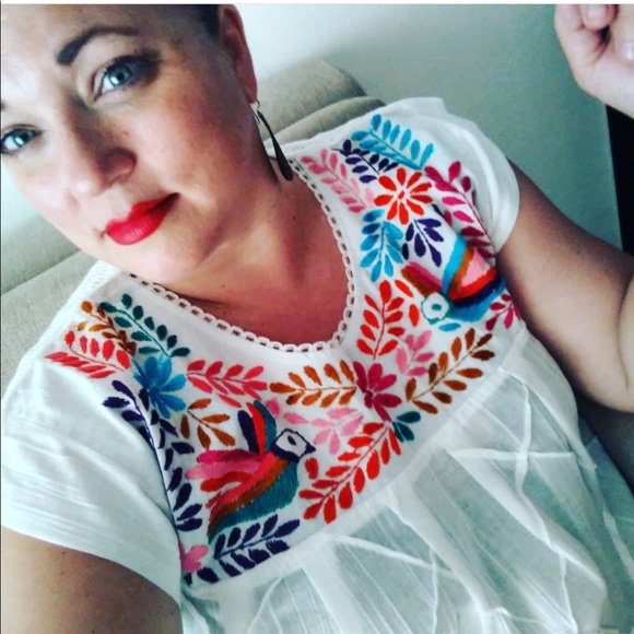 Meet your Posher, Angelica - Picture 2 of 3